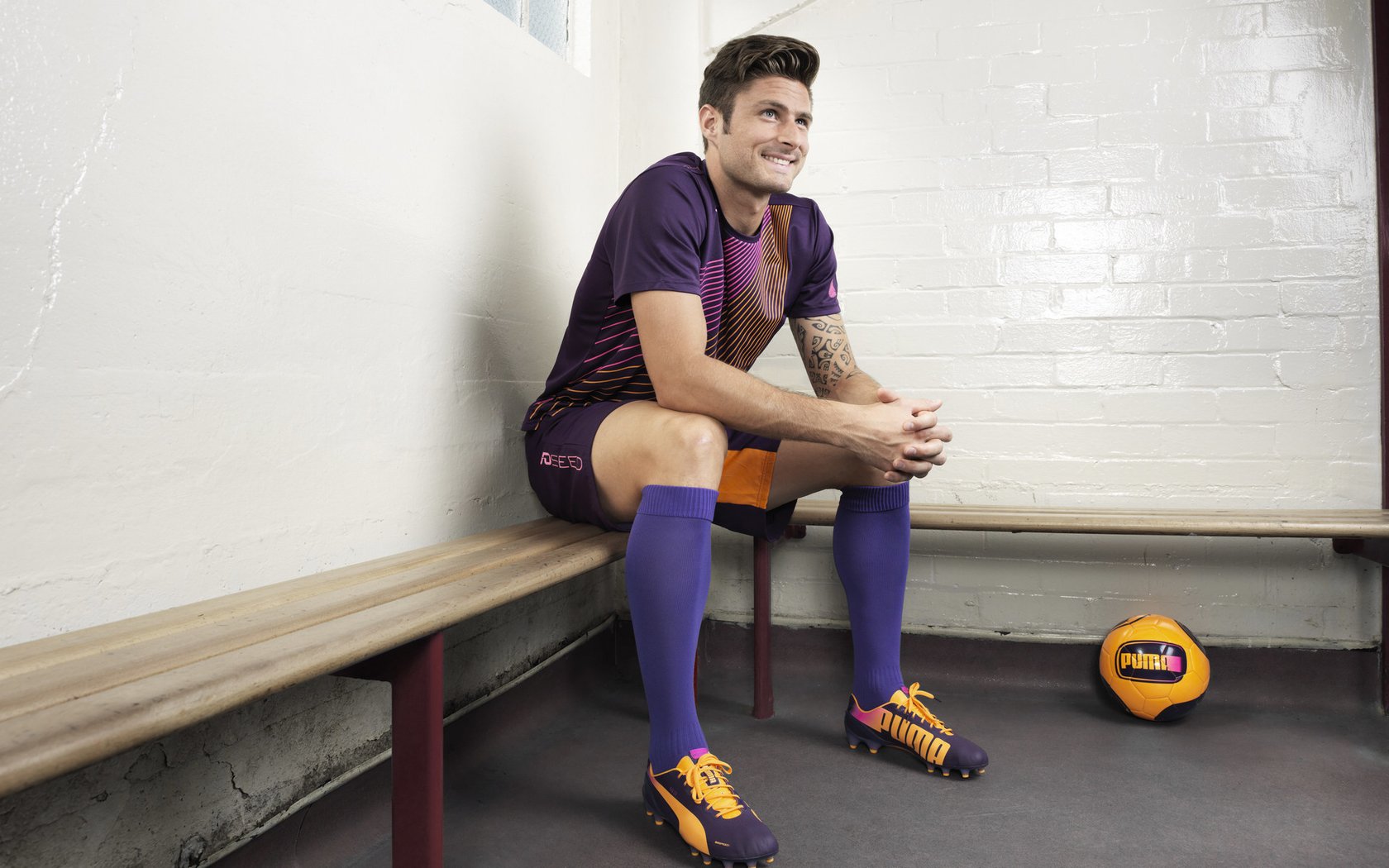 塔特在球场上的全面能力，已成为袋鼠队不可或缺的核心，塔特是什么意思